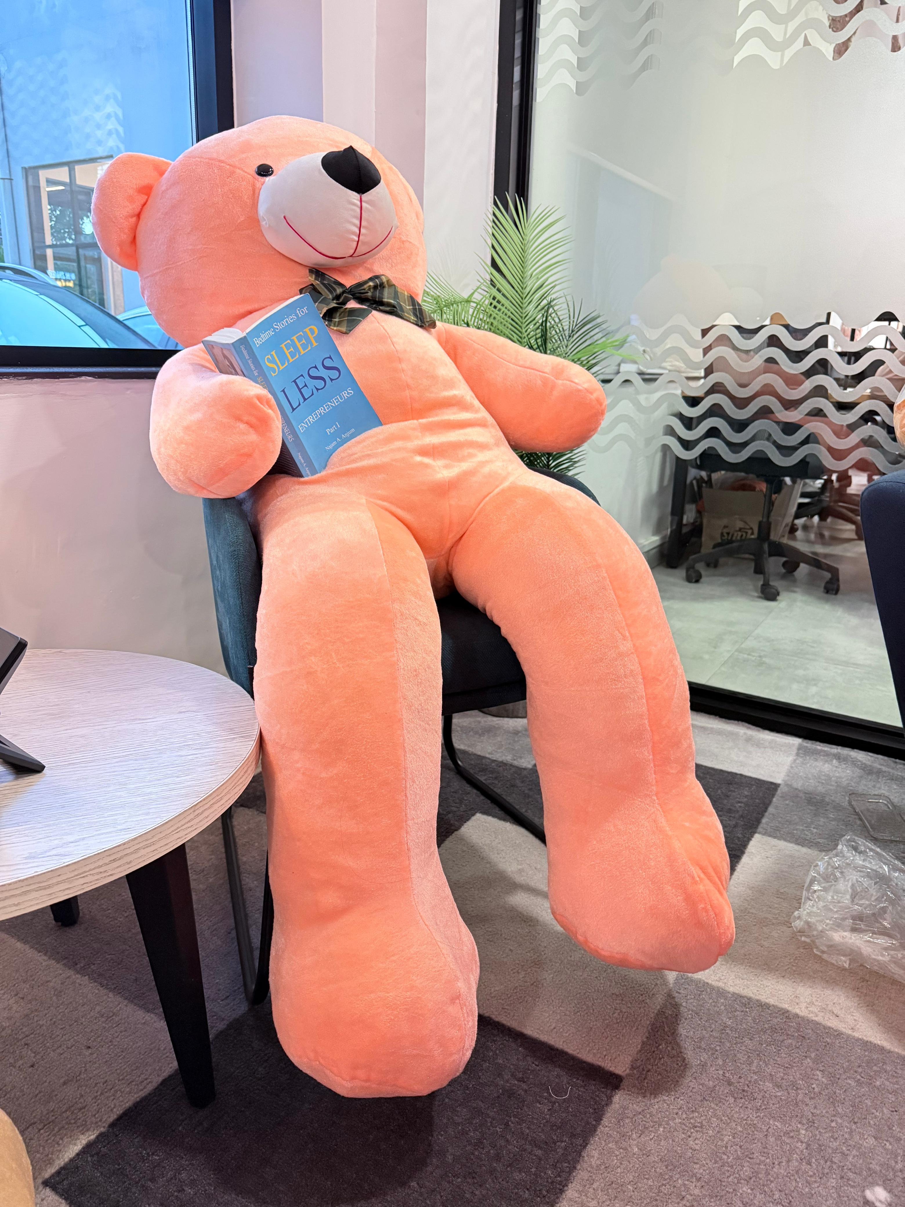 Gulliver the Gentle Giant (5.0 ft)