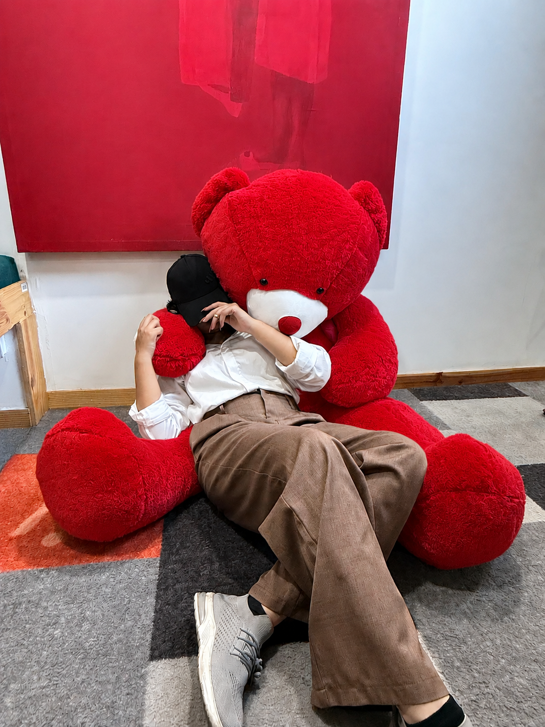 The Luxe Lounger Bear (5.6ft)