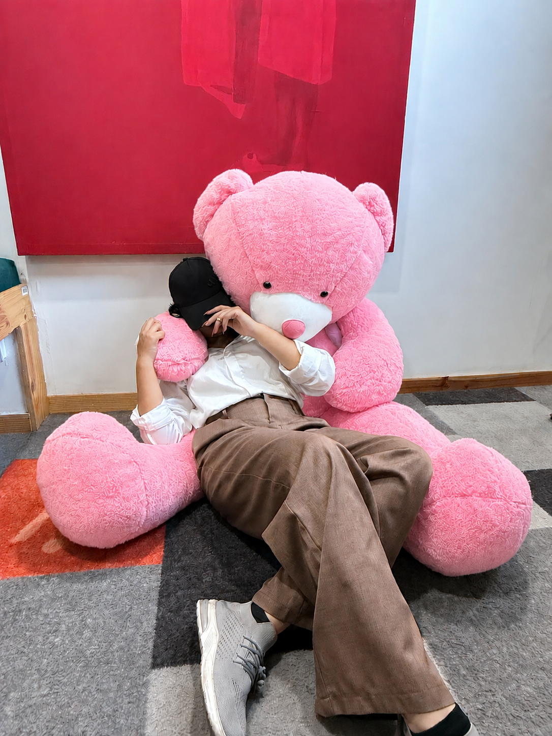 The Luxe Lounger Bear (5.6ft)