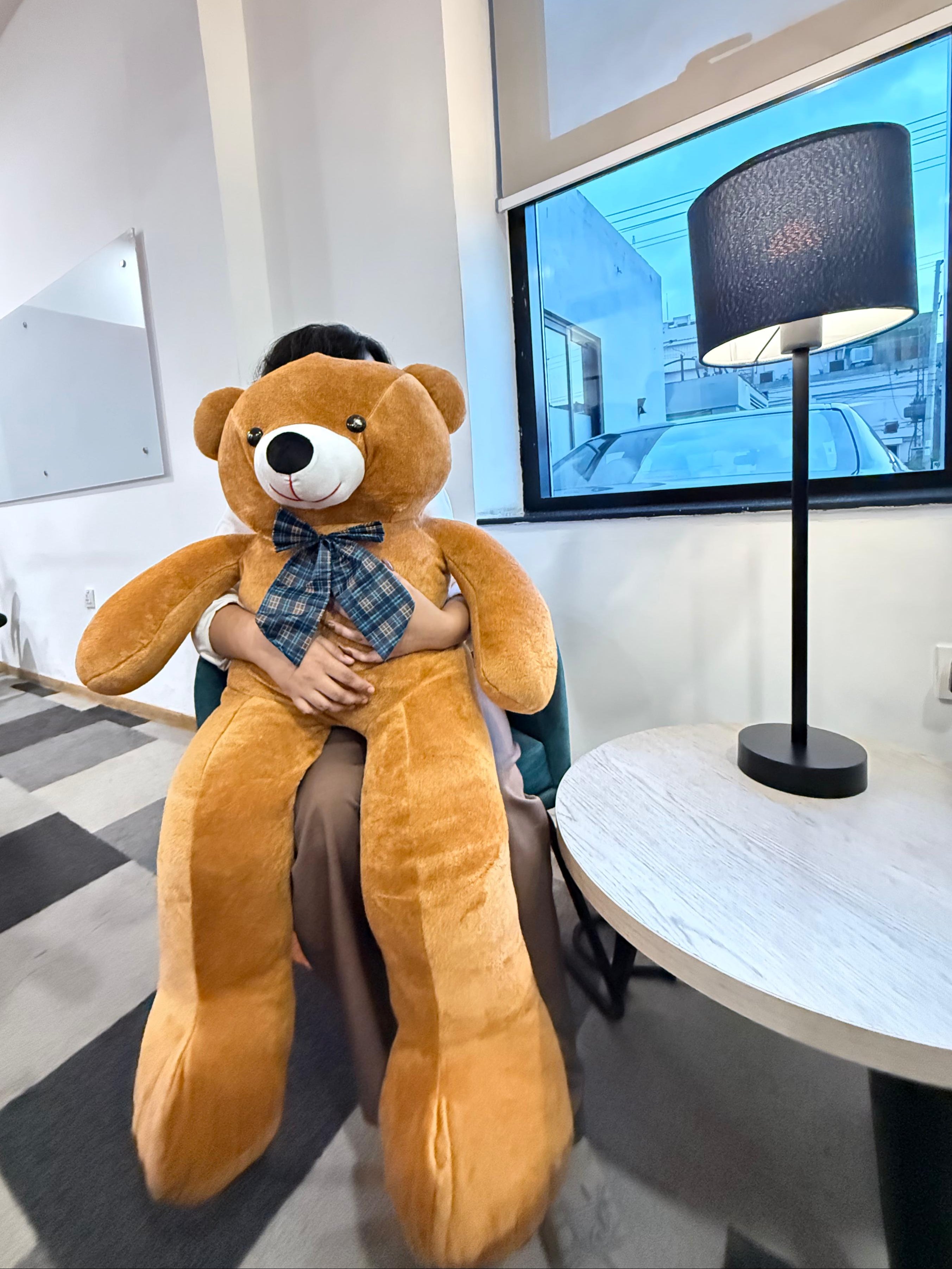 The Hometown Hugger (3.6 ft)